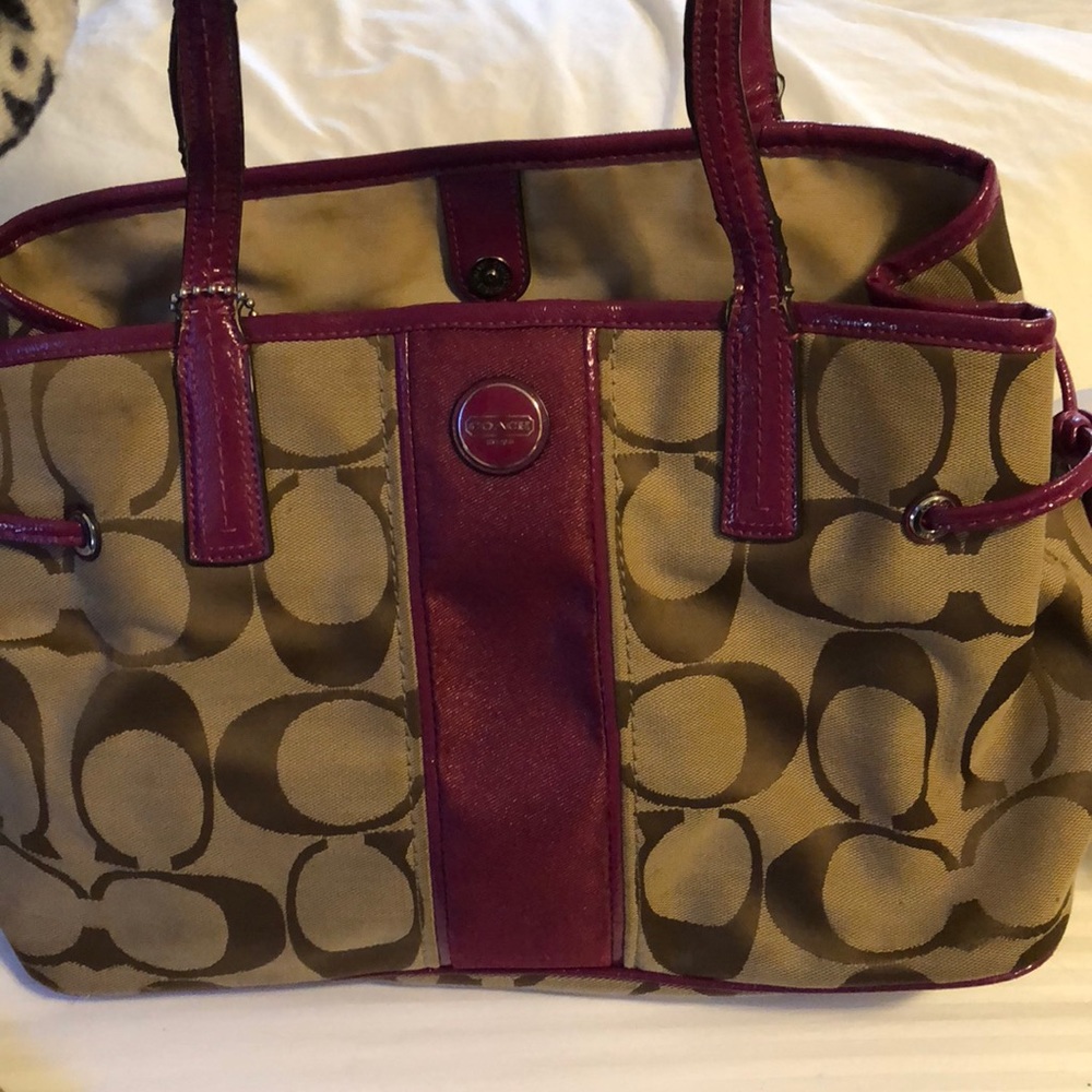 Authentic coach purse & matching wallet